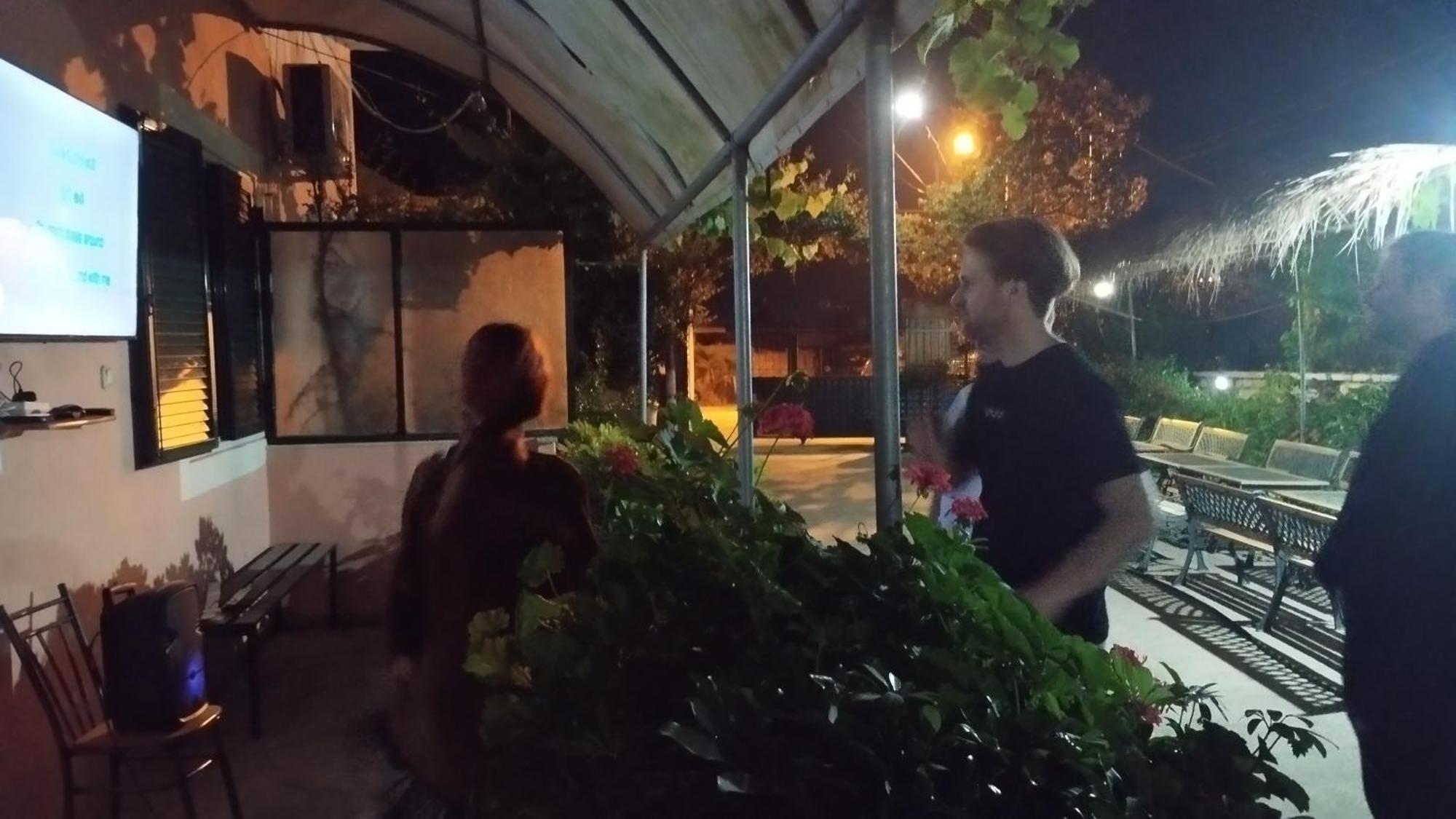 Oasis Hostel Himarë Dış mekan fotoğraf